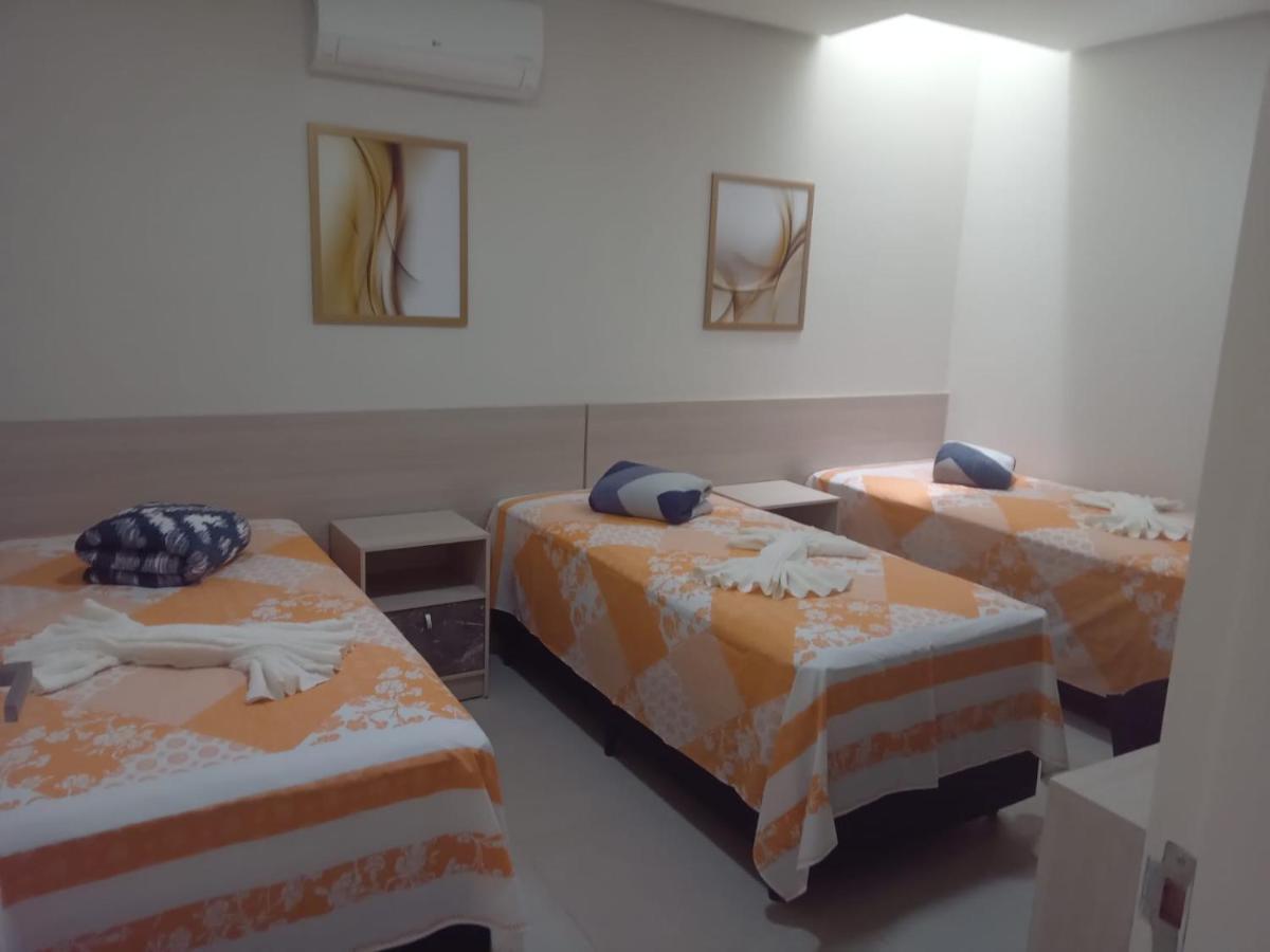 Flats Manoel Tavares *